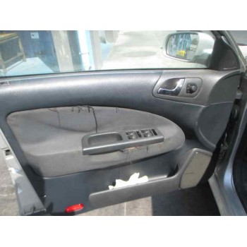 skoda octavia combi (1u5) del año 2001