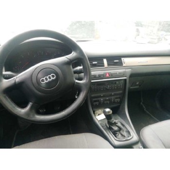 audi a6 berlina (4b2) del año 2000