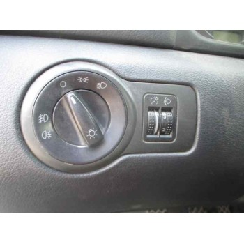 skoda octavia combi (1u5) del año 2001