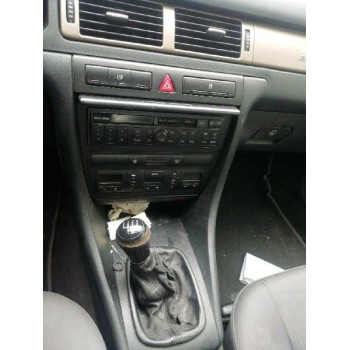 audi a6 berlina (4b2) del año 2000