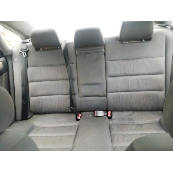 audi a6 berlina (4b2) del año 2000