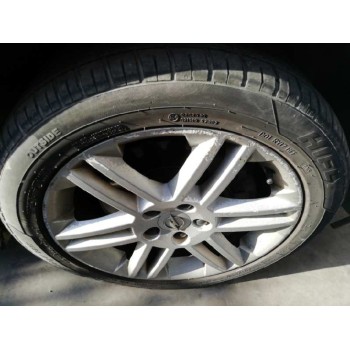 opel vectra c berlina del año 2004