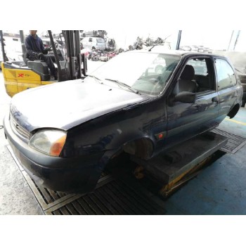 ford fiesta berlina (dx) del año 2000