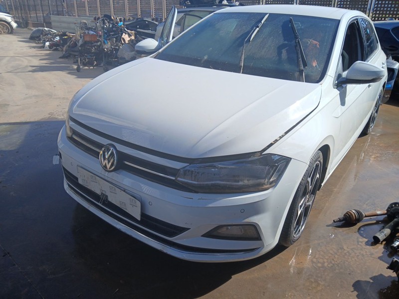 VOLKSWAGEN POLO VI (AW1, BZ1, AE1)