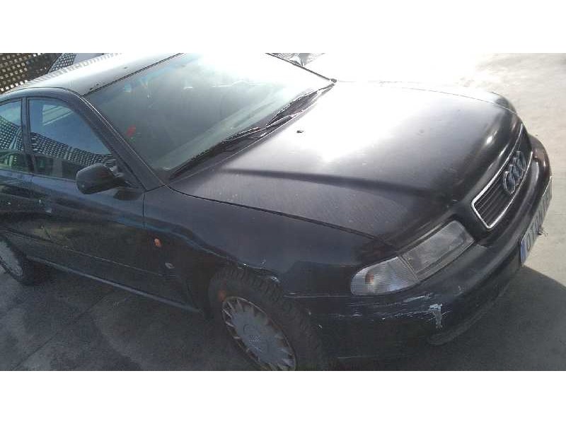 AUDI A4 BERLINA (B5)