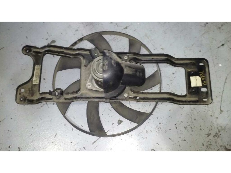 Recambio de electroventilador para renault megane i berlina hatchback (ba0) 1.6e alize referencia OEM IAM 7700838136B  