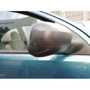 opel corsa c del año 2001