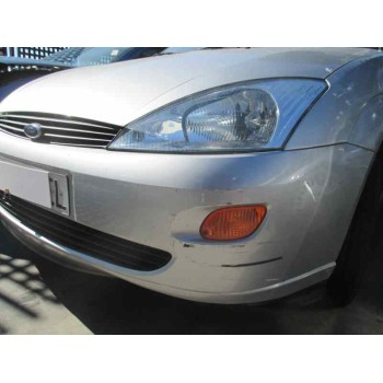 ford focus berlina (cak) del año 2000