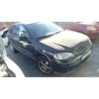 opel astra g berlina del año 2001