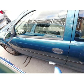 opel corsa c del año 2001