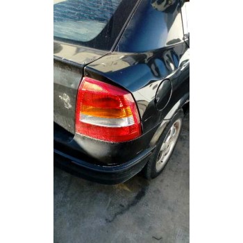 opel astra g berlina del año 2001