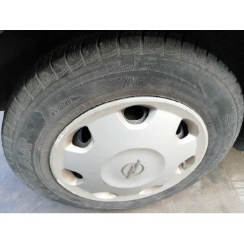 opel corsa c del año 2001