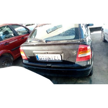 opel astra g berlina del año 2001