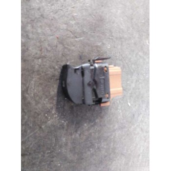 MANDO ELEVALUNAS DELANTERO IZQUIERDO 