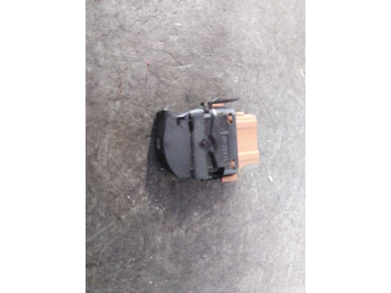 Recambio de mando elevalunas delantero izquierdo para renault laguna ii (bg0) referencia OEM IAM   