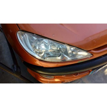 peugeot 206 berlina del año 2000