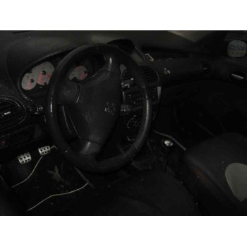 peugeot 206 berlina del año 2002