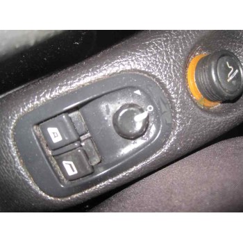 peugeot 206 berlina del año 2002