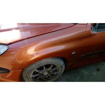 peugeot 206 berlina del año 2000