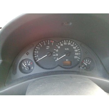 opel corsa c del año 2001