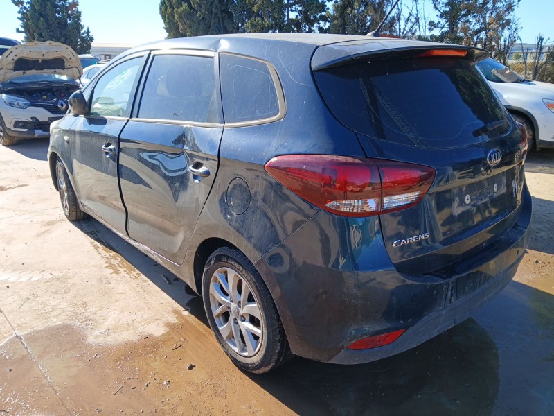 KIA CARENS IV