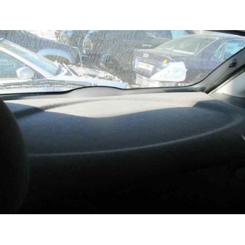 ford focus berlina (cak) del año 2000