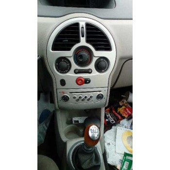 renault modus del año 2005