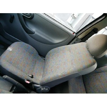 opel corsa c del año 2001