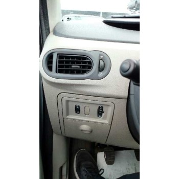 renault modus del año 2005