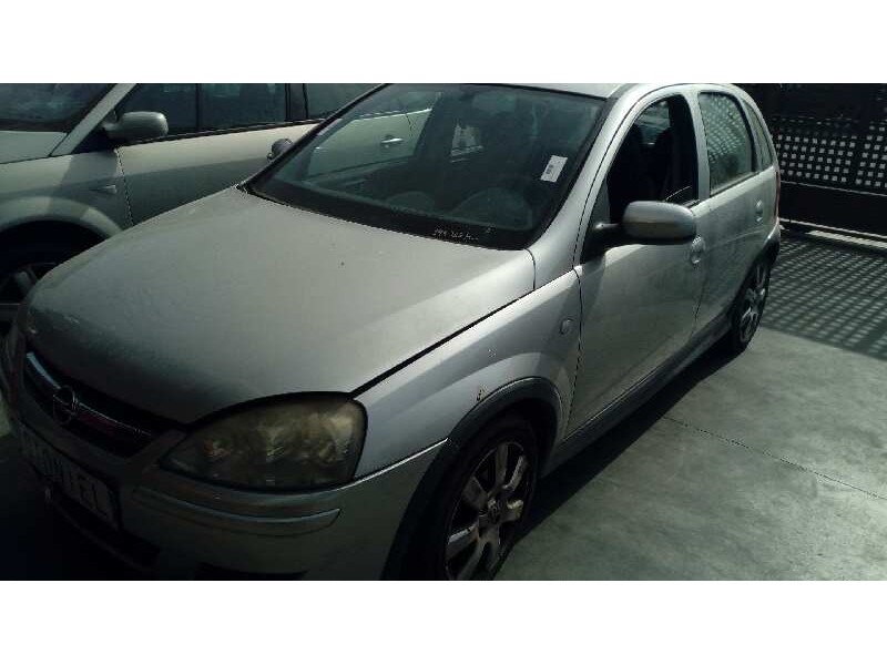 opel corsa c del año 2005