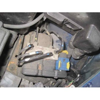 peugeot 206 berlina del año 2002