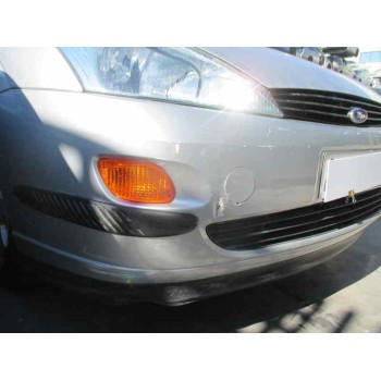 ford focus berlina (cak) del año 2000