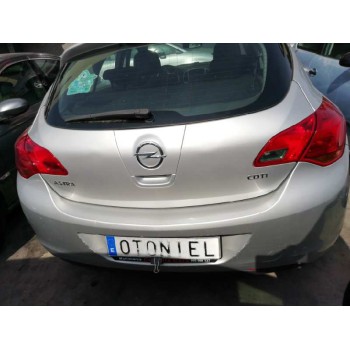 opel astra j lim. del año 2011