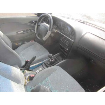 daewoo nubira berlina del año 1999