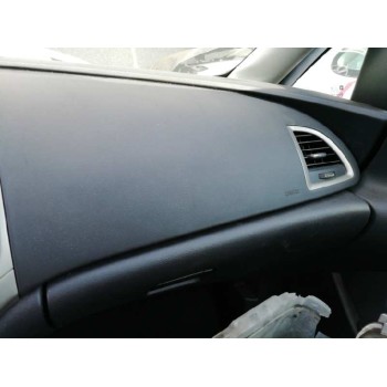 opel astra j lim. del año 2011