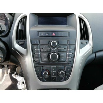 opel astra j lim. del año 2011