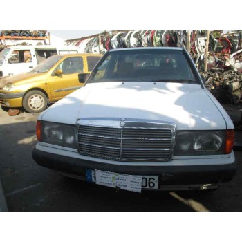 MERCEDES-BENZ CLASE C (W201) BERLINA