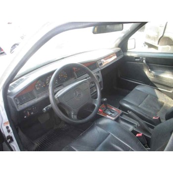 mercedes-benz clase c (w201) berlina del año 1993