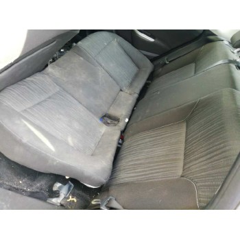 opel astra j lim. del año 2011