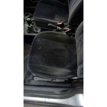 opel astra g berlina del año 2002