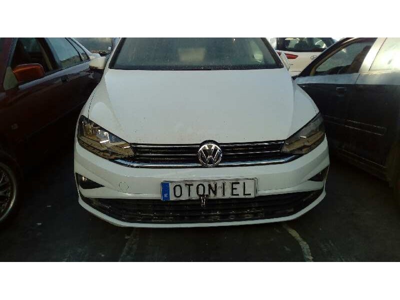 VOLKSWAGEN GOLF VII SPORTSVAN