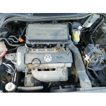 volkswagen polo (6r1) del año 2010