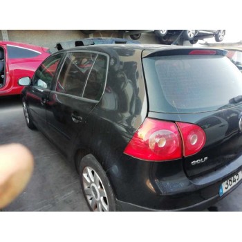 volkswagen golf v berlina (1k1) del año 2006