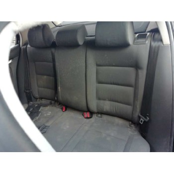 volkswagen golf v berlina (1k1) del año 2006