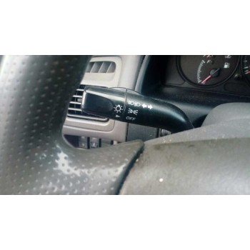 mazda 626 berlina (gf) del año 2001