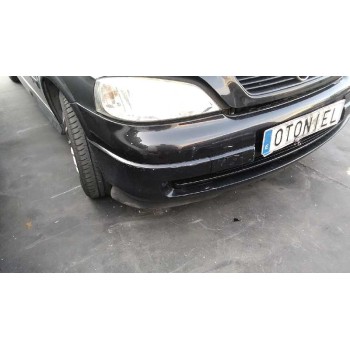 opel astra g berlina del año 2000