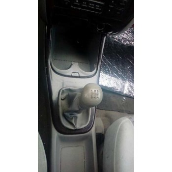 mazda 626 berlina (gf) del año 2001