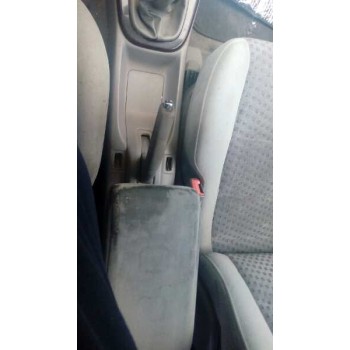 mazda 626 berlina (gf) del año 2001