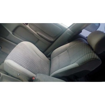 mazda 626 berlina (gf) del año 2001