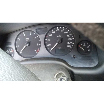 opel astra g berlina del año 2000